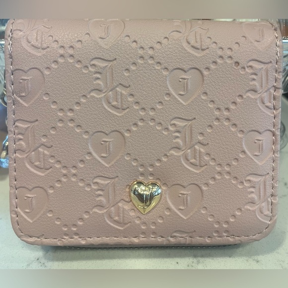 Juicy Couture Handbags - Juicy Couture Pink Embossed Wallet with Gold Heart EUC